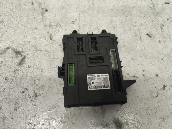 BOITIER ELECTRONIQUE RENAULT MEGANE 4 - Vue 1